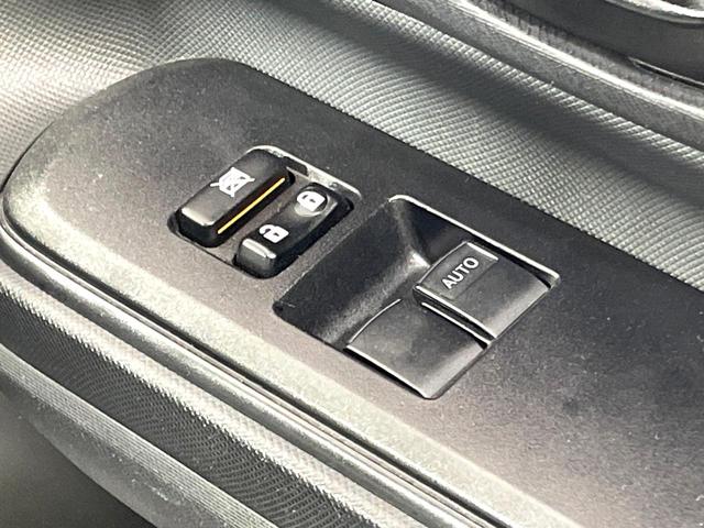 アクア Ｌ　純正ＳＤナビ　禁煙車　バックカメラ　ビルトインＥＴＣ　キーレスエントリー　Ｂｌｕｅｔｏｏｔｈ接続　地デジＴＶ　ＣＤ　横滑り防止装置　オートエアコン　電動格納ミラー　スペアタイヤ　ヘッドライトレベライザ（48枚目）