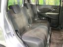 後部座席も気になるようなキズ・汚れやへたり等、大きなダメージはなく、良好な状態です。