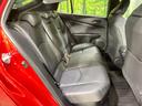 後部座席も気になるようなキズ・汚れやへたり等、大きなダメージはなく、良好な状態です。
