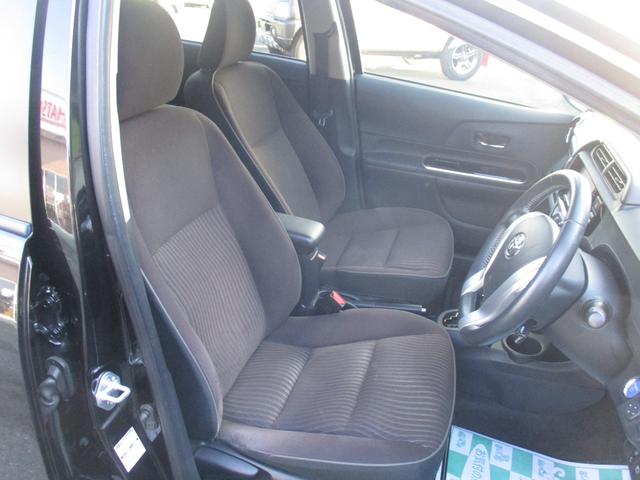 アクア Ｇ　ナビ　フルセグＴＶ　バックカメラ　衝突被害軽減ブレーキ　シートヒーター　プッシュスタート　純正アルミホイール　オートエアコン（7枚目）