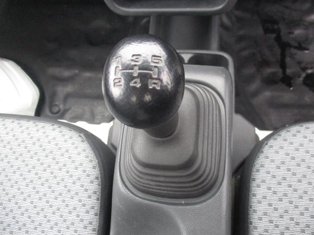 キャリイトラック 頑丈ダンプ　４ＷＤ　５速マニュアル　エアコン　パワステ（24枚目）