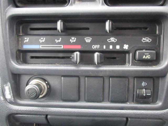 キャリイトラック 頑丈ダンプ　４ＷＤ　５速マニュアル　エアコン　パワステ（26枚目）