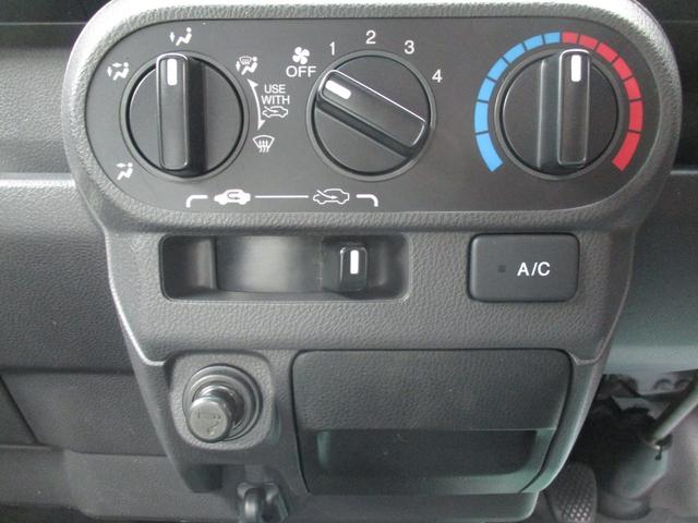アクティトラック タウン　４ＷＤ　５速マニュアル　エアコン　パワステ　パワーウインドウ　キーレスエントリー　ホイールカバー（20枚目）