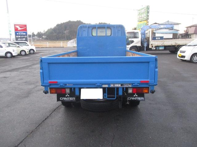 キャンターガッツ 　１．５ｔ積　全低床平ボディ　２８００ディーゼル　エアコン　パワステ　パワーウインドウ　ＤＰＦ無し　メッキバンパー　メッキミラーカバー　色替え（4枚目）