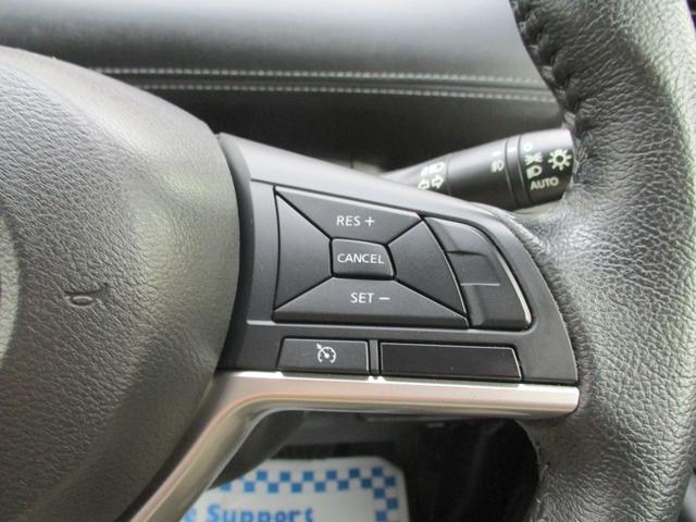 セレナ ハイウェイスター　クルーズコントロール・エマージェンシーブレーキ・９インチＳＤナビ・フルセグＴＶ・Ｂｌｕｅｔｏｏｔｈ・バックカメラ・純正１５インチアルミ・インテリキー・フォグランプ（27枚目）