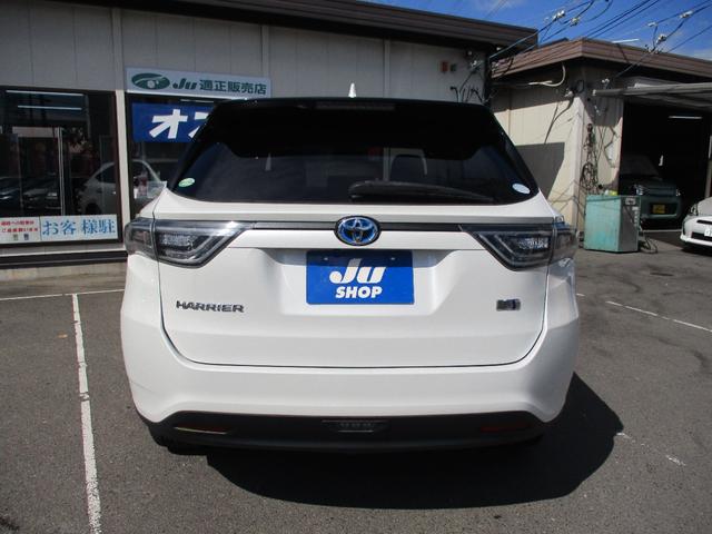 ハリアーハイブリッド プレミアム　ハイブリッド・４ＷＤ・純正９インチナビ・フルセグＴＶ・Ｂｌｕｅｔｏｏｔｈ・バックカメラ・パワーバックドア・パワーシート・純正１８インチアルミ・（5枚目）