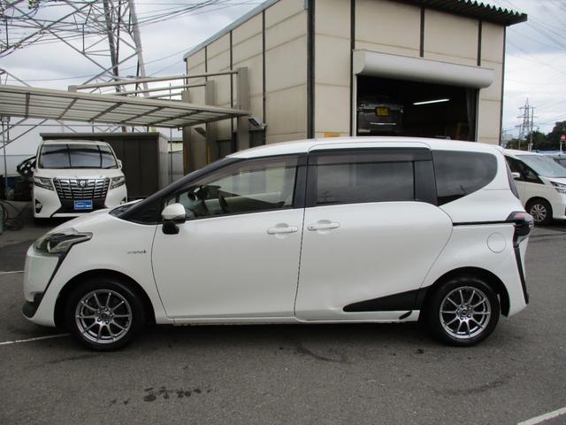 シエンタ ハイブリッドX キ-レスプッシュスタ-ト・スマ-トキ-・LEDヘッドライト・オートライト・左パワースライドドア・ディスプレイオーディオ・Bluetooth・ETC・社外アルミ・オートエアコン(8枚目)