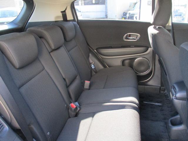 ヴェゼル ハイブリッドX・ホンダセンシング ハイブリッド・4WD・ホンダセンシング・パドルシフト・ギャザーズ8インチナビ・フルセグTV・Bluetooth・バックカメラ・LEDヘッドライト・純正16インチアルミ・エンジンスターター(14枚目)