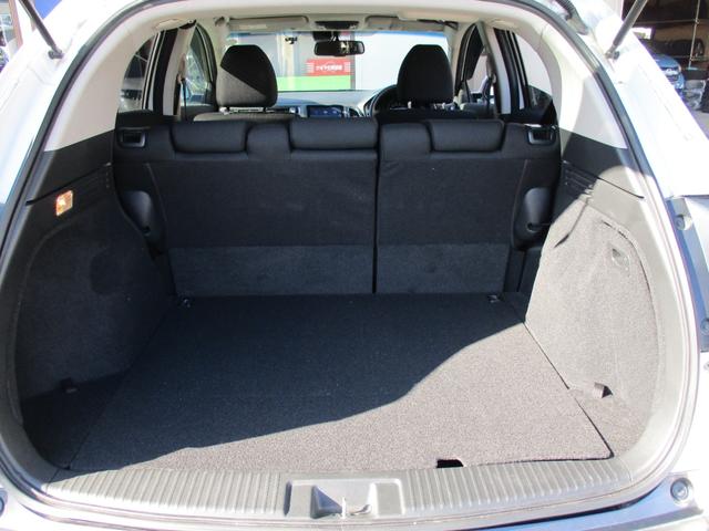 ヴェゼル ハイブリッドX・ホンダセンシング ハイブリッド・4WD・ホンダセンシング・パドルシフト・ギャザーズ8インチナビ・フルセグTV・Bluetooth・バックカメラ・LEDヘッドライト・純正16インチアルミ・エンジンスターター(17枚目)