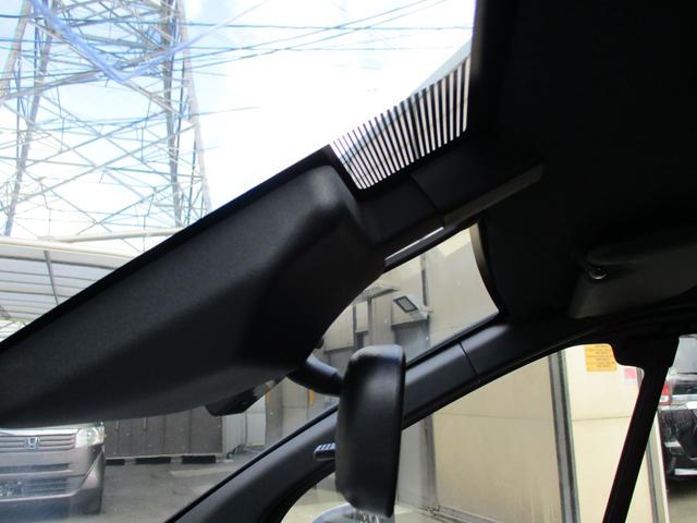 シーポッド G 電気自動車・走行2015Km・衝突軽減ブレーキ・左右シートヒーター・ポータブルナビ・ワンセグTV・LEDヘッドライト・ドライブレコーダー(13枚目)