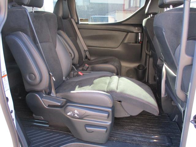 アルファードハイブリッド S タイプゴールド ハイブリッド・特別仕様車タイプゴールド・4WD・両側パワースライド・パワーバックドア・9インチナビ・フルセグTV・全方位モニター・パーキングアシスト・17AW(13枚目)