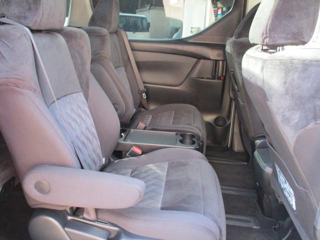 アルファード 2.5S Aパッケージ サンルーフ・TRDフロントスポイラー・トヨタセーフティセンス・アルパイン11インチナビ・フルセグTV・バックカメラ・12.8インチフリップダウンモニター・両側パワースライドドア社外19インチアルミ(11枚目)