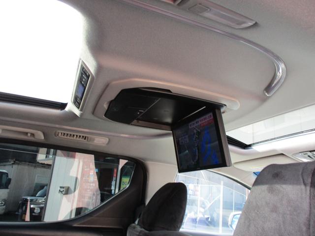 アルファード 2.5S Aパッケージ サンルーフ・TRDフロントスポイラー・トヨタセーフティセンス・アルパイン11インチナビ・フルセグTV・バックカメラ・12.8インチフリップダウンモニター・両側パワースライドドア社外19インチアルミ(17枚目)