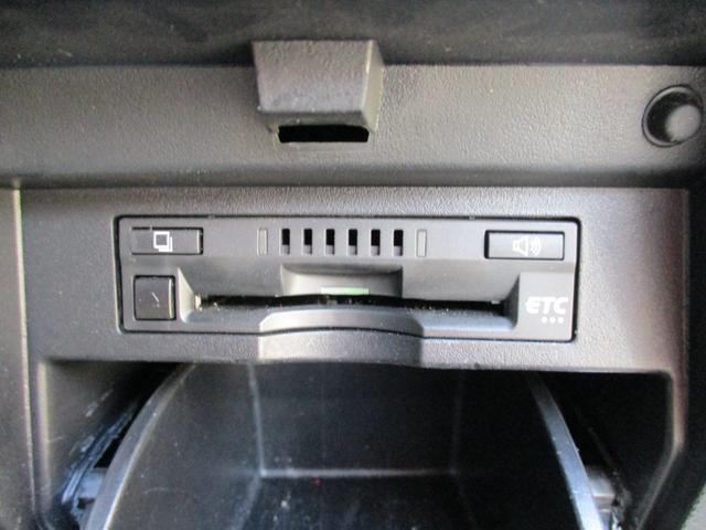 アルファード 2.5S Aパッケージ サンルーフ・TRDフロントスポイラー・トヨタセーフティセンス・アルパイン11インチナビ・フルセグTV・バックカメラ・12.8インチフリップダウンモニター・両側パワースライドドア社外19インチアルミ(30枚目)