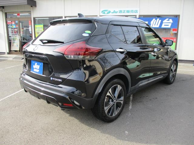 キックス Ｘ　プロパイロット・９インチナビ・フルセグＴＶ・アラウンドビューモニター・デジタルインナーミラー・ステアリングヒーター・シートヒーター・１７インチアルミ・（5枚目）