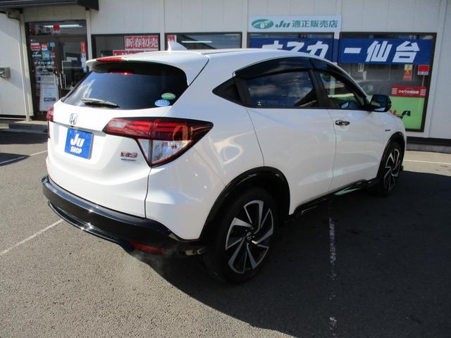 ヴェゼル ハイブリッドＲＳ・ホンダセンシング　ホンダセンシング・ギャザーズ８インチナビ・フルセグＴＶ・バックカメラ・Ｂｌｕｅｔｏｏｔｈ・１８インチアルミ・フロントシートヒーター・クルーズコントロール（5枚目）