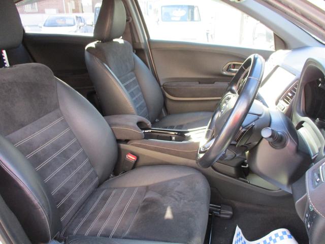 ヴェゼル ハイブリッドＲＳ・ホンダセンシング　ホンダセンシング・ギャザーズ８インチナビ・フルセグＴＶ・バックカメラ・Ｂｌｕｅｔｏｏｔｈ・１８インチアルミ・フロントシートヒーター・クルーズコントロール（8枚目）