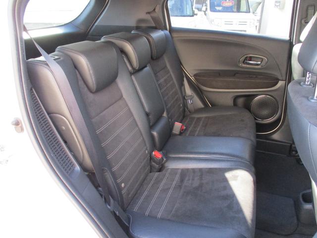 ヴェゼル ハイブリッドＲＳ・ホンダセンシング　ホンダセンシング・ギャザーズ８インチナビ・フルセグＴＶ・バックカメラ・Ｂｌｕｅｔｏｏｔｈ・１８インチアルミ・フロントシートヒーター・クルーズコントロール（10枚目）