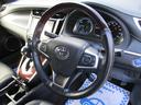 プレミアム　ハイブリッド・４ＷＤ・純正９インチナビ・フルセグＴＶ・Ｂｌｕｅｔｏｏｔｈ・バックカメラ・パワーバックドア・パワーシート・純正１８インチアルミ・（24枚目）