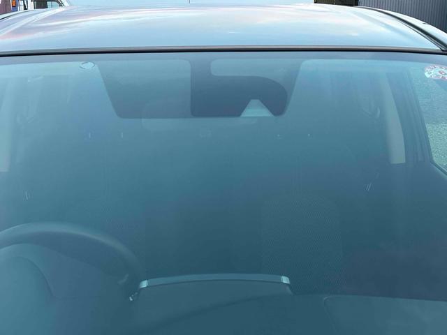 ノート Ｘ　ＤＩＧ－Ｓ　Ｖセレクション＋セーフティ　ＥＴＣ　バックカメラ　ナビ　ＴＶ　レーンアシスト　衝突被害軽減システム　アルミホイール　オートライト　スマートキー　アイドリングストップ　電動格納ミラー　ＣＶＴ　盗難防止システム　衝突安全ボディ（23枚目）