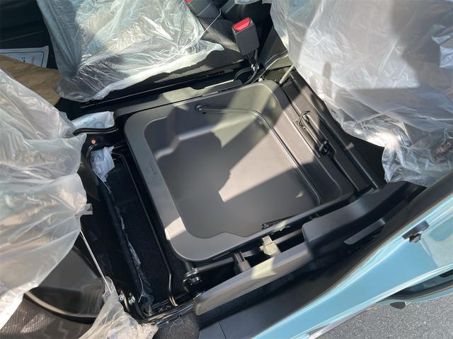 スペーシアギア ハイブリッドＸＺ　／ＤＡＭＤエアロ／２トーン／衝突被害軽減支援ブレーキ／コーナーセンサー／大型カーナビ／両側電動スライドドア／ＬＥＤヘッドライト／フォグランプ／クルーズコントロール／ルーフレール／シートヒーター／（42枚目）