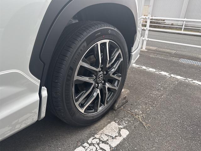 カローラクロス ハイブリッド　Ｚ　モデリスタエアロ　ブラインドスポットＢＳＭ　ＳＡＥ　パノラマモニター　パノラマルーフ（14枚目）