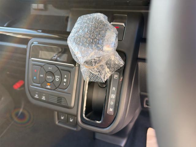 スペーシアカスタム ハイブリッドＸＳターボ　／ターボ／衝突被害軽減支援ブレーキ／ヘッドアップディスプレイ／両側電動スライドドア／大型カーナビ／シートヒーター／ステアリングヒーター／純正アルミホイール／（39枚目）