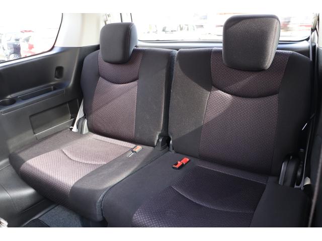 セレナ ハイウェイスター　Ｓ－ハイブリッド　走行距離無制限　１年保証　車検整備付き　ナビ　ＡＷ　Ｂカメラ　ＥＴＣ　Ｐスタート　スマートキー（11枚目）