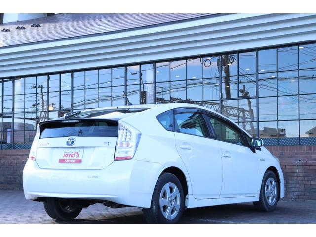 プリウス Ｓ　車検整備・保証付き　ナビ　スマートキー　Ｐスタート　盗難防止システム　ＥＴＣ（5枚目）