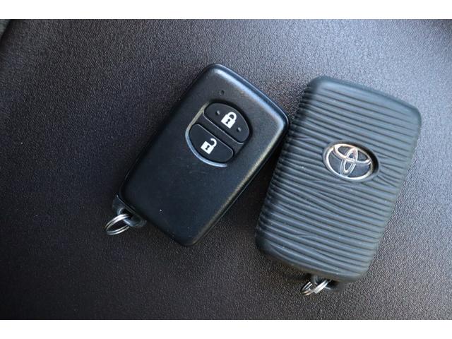 プリウス Ｓ　車検整備・保証付き　ナビ　スマートキー　Ｐスタート　盗難防止システム　ＥＴＣ（29枚目）