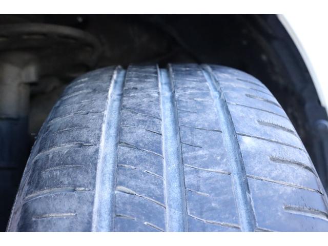 プリウス Ｓ　車検整備・保証付き　ナビ　スマートキー　Ｐスタート　盗難防止システム　ＥＴＣ（32枚目）