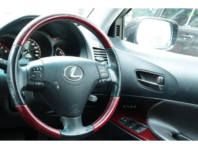 ＧＳ ＧＳ３５０　保証付　車検整備付き　ナビ　Ｂカメラ　スマートキ―　Ｐスタート（13枚目）