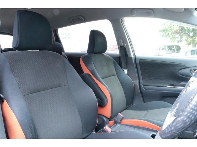 ウィッシュ ２．０Ｚ　走行距離無制限１年保証　車検整備付き　ナビ　Ｂカメラ　スマートキ―　Ｐスタート（8枚目）