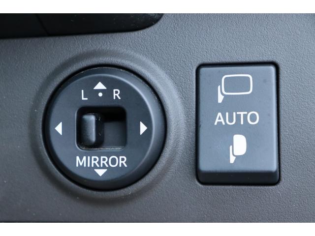クラウン アスリート　保証付　車検整備付　ナビ　Ｂカメラ　スマートキ―　Ｐスタート　ＥＴＣ　ＨＩＤ　パワーシート　ＡＷ（28枚目）