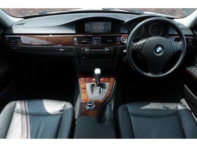 ３シリーズ ３２０ｉツーリング　ハイラインパッケージ　保証付　車検整備付　純正ナビ　Ｂカメラ　スマートキ―　Ｐスタート　ＡＷ（14枚目）