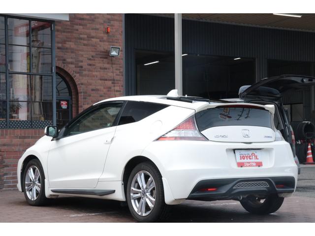 ＣＲ－Ｚ α　保証付　車検整備付　ナビ　Ｂカメラ　ＡＷ　クルーズコントロール　スマートキー　盗難防止システム　ＥＴＣ　ＨＩＤ　オートライト（6枚目）