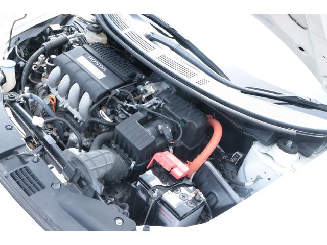 ＣＲ－Ｚ α　保証付　車検整備付　ナビ　Ｂカメラ　ＡＷ　クルーズコントロール　スマートキー　盗難防止システム　ＥＴＣ　ＨＩＤ　オートライト（35枚目）