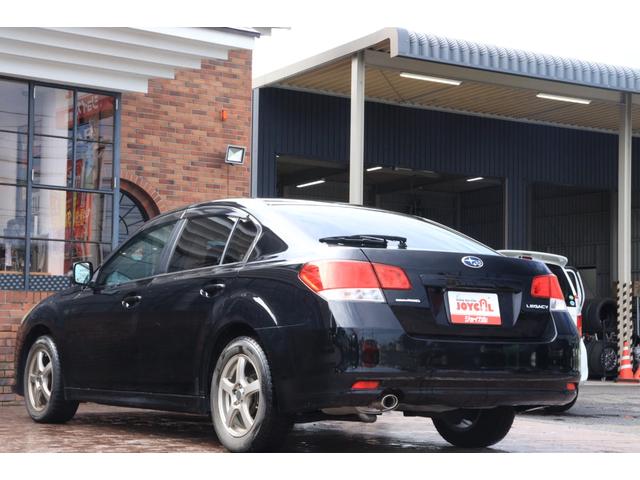 レガシィＢ４ ２．５ｉ　Ｓスタイル　走行距離無制限１年保証　車検整備付き　ナビ　Ｂカメラ　ＡＷ　４ＷＤ　クルーズコントロール　キーレス　ＥＴＣ　ＨＩＤ　オートライト（6枚目）