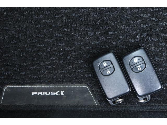 プリウスアルファ Ｓ　走行距離無制限１年保証　車券整備付き　ナビ　Ｂカメラ　ＡＷ　スマートキ―　Ｐスタート　ＥＴＣ　オートライト（32枚目）