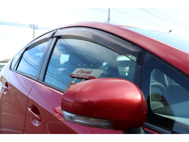 プリウス Ｓ　保証付　車検整備付　ナビ　Ｂカメラ　社外ＡＷ　スマートキ―　Ｐスタート　ＥＴＣ　オートライト（31枚目）