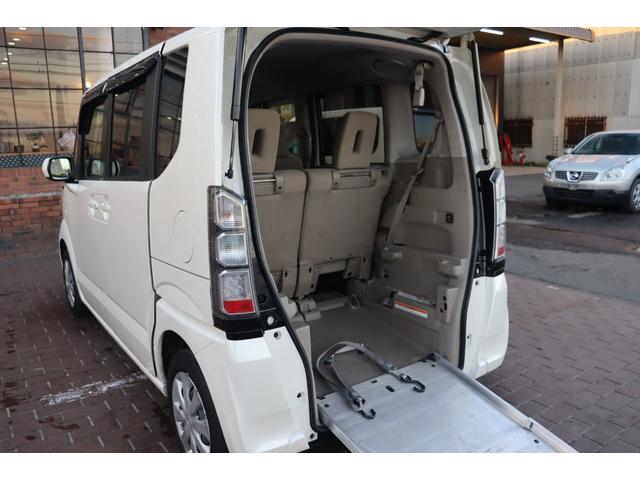 Ｎ－ＢＯＸ＋ Ｇ・Ｌパッケージ　車いす仕様車　走行距離無制限１年保証　車検整備付き　関東仕入れ　福祉車両　Ｂカメラ　ＡＷ　スマートキ―　Ｐスタート　盗難防止システム　電格ミラー　ベンチシート（4枚目）