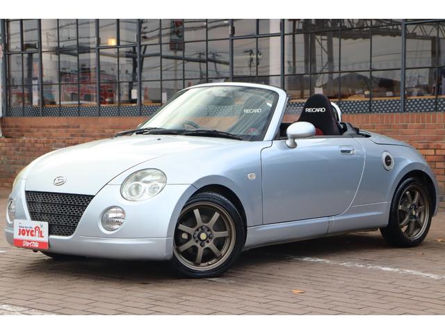 コペン ２ｎｄアニバーサリーエディション　保証付　車検整備付　関東仕入れ　社外ＡＷ　ＥＴＣ　ＨＩＤ　シートヒーター（4枚目）