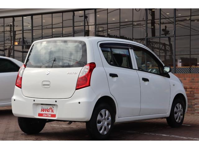 アルト Ｆ　走行距離無制限１年保証　車検整備付き　ナビ　キーレス　クリアランスソナー（7枚目）