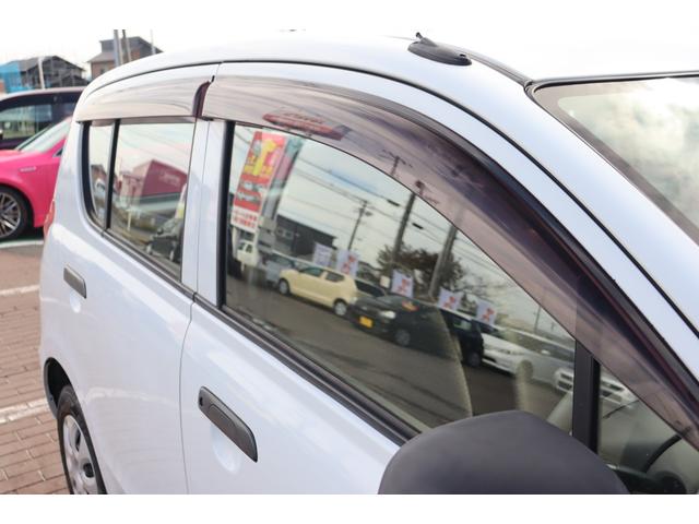 アルト Ｆ　走行距離無制限１年保証　車検整備付き　ナビ　キーレス　クリアランスソナー（25枚目）