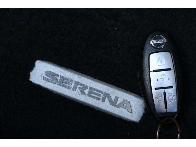 セレナ ハイウェイスター　走行距離無制限１年保証　車検整備付き　ナビ　Ｂカメラ　ＡＷ　クルーズコントロール　スマートキ―　Ｐスタート　ＥＴＣ　オートライト　ガラスルーフ　３列シート（37枚目）