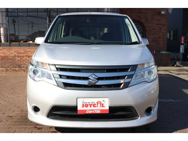 ランディ ２．０Ｘ　Ｓ－ハイブリッド　保証付　車検整備付　社外ＡＷ　クルーズコントロール　スマートキ―　Ｐスタート　盗難防止システム　電格ミラー　オートライト　３列シート（3枚目）