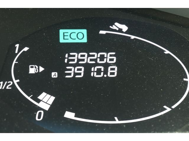 ランディ ２．０Ｘ　Ｓ－ハイブリッド　保証付　車検整備付　社外ＡＷ　クルーズコントロール　スマートキ―　Ｐスタート　盗難防止システム　電格ミラー　オートライト　３列シート（17枚目）