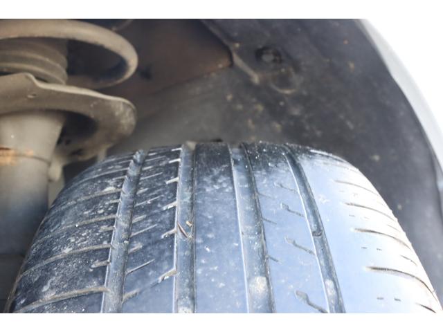 ランディ ２．０Ｘ　Ｓ－ハイブリッド　保証付　車検整備付　社外ＡＷ　クルーズコントロール　スマートキ―　Ｐスタート　盗難防止システム　電格ミラー　オートライト　３列シート（32枚目）