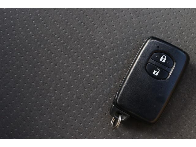 プリウス L 保証付 ナビ Bカメラ スマートキー Pスタート ETC(28枚目)