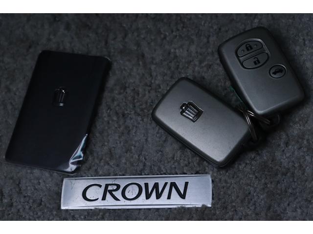 クラウン ロイヤルサルーン 保証付車検整備付き ナビ Bカメラ スマートキ― 本革シート パワーシート ETC Pスタート オートライト(33枚目)